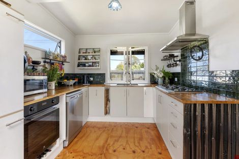 Photo of property in 143 Rangatira Drive, Mangakino, 3421