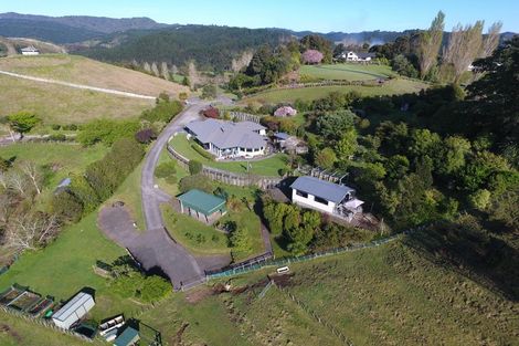 Photo of property in 29 Manuka Drive, Whangamata, 3691