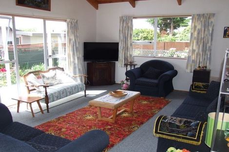 Photo of property in 69 Grace Crescent, Richmond Heights, Taupo, 3330
