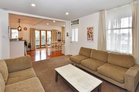 Photo of property in 55 Landscape Road, Papatoetoe, Auckland, 2025