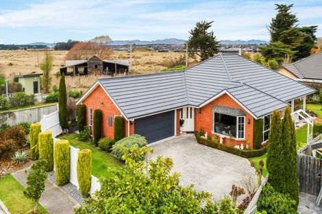 Photo of property in 24 Magnolia Boulevard, Kaiapoi, 7630