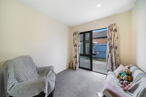 Photo of property in 1/66 Broadhaven Avenue, Parklands, Christchurch, 8083