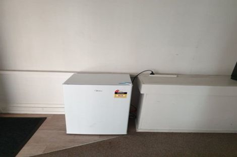 Photo of property in 16 Glenbervie Crescent, Massey, Auckland, 0614