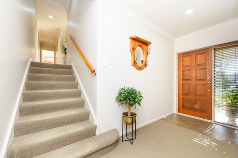 Photo of property in 14 Churchill Avenue, Hokowhitu, Palmerston North, 4410