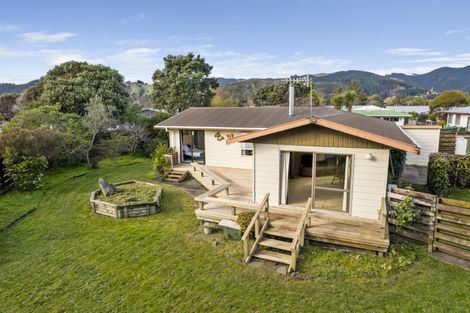 Photo of property in 26 Cypress Grove, Paraparaumu, 5032