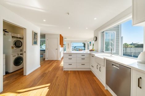 Photo of property in 65a Steyne Avenue, Plimmerton, Porirua, 5026