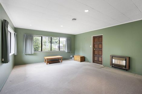 Photo of property in 13 Pentland Place, Highlands Park, New Plymouth, 4312