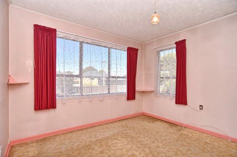 Photo of property in 11 Cossar Street, Burwood, Christchurch, 8083