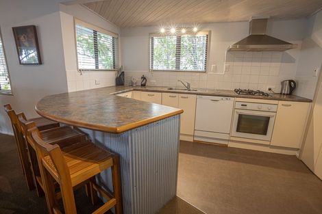 Photo of property in 10 Vista Paku, Pauanui, Hikuai, 3579