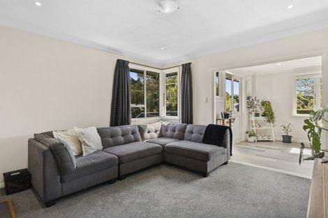 Photo of property in 1 Centennial Avenue, Helensburgh, Dunedin, 9010