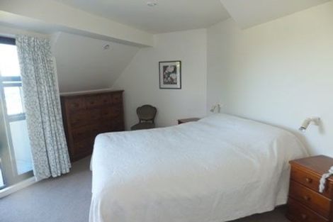 Photo of property in 12 Macmillan Avenue, Cashmere, Christchurch, 8022