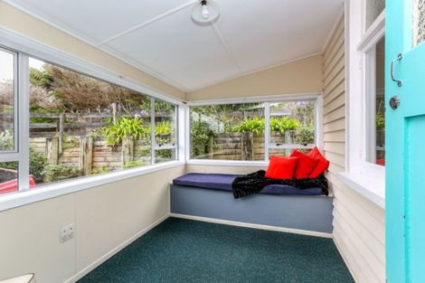 Photo of property in 42 Hobart Drive, Spotswood, New Plymouth, 4310