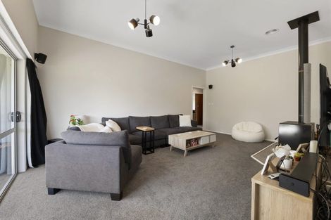 Photo of property in 2319 State Highway 3, Tariki, Inglewood, 4390