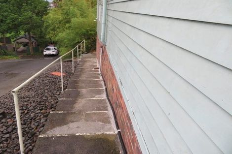 Photo of property in 1/25 Hillcrest Road, Papatoetoe, Auckland, 2025