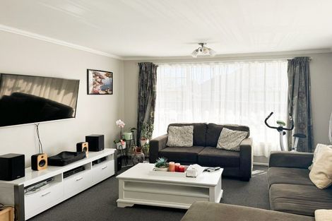 Photo of property in 11 Bencard Place, Hoon Hay, Christchurch, 8025