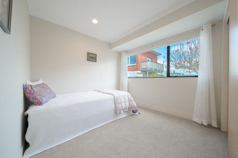 Photo of property in 10 Toroa Street, Torbay, Auckland, 0630