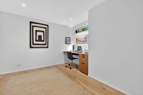 Photo of property in 1/517 Beach Road, Murrays Bay, Auckland, 0630