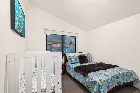 Photo of property in 19 Clover Drive, Henderson, Auckland, 0610