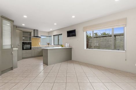 Photo of property in 14a Hassard Street, Kensington, Whangarei, 0112