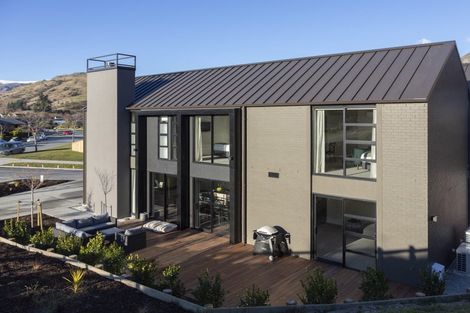 Photo of property in Kawarau Heights, 10 Alpine Avenue, 9304