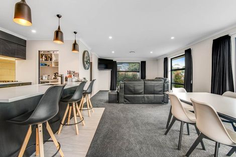 Photo of property in 3 St Julia Court, Helensville, 0800