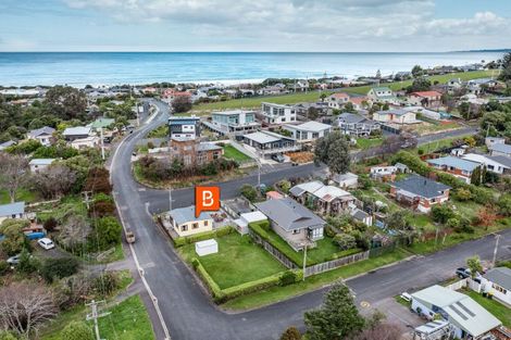 Photo of property in 1 Copeland Street, Brighton, Dunedin, 9035