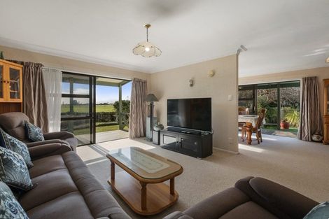 Photo of property in 9 Mcclean Place, Ngatea, 3503