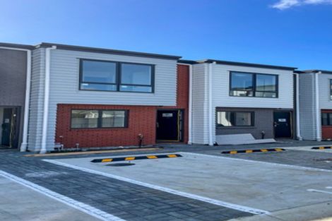 Photo of property in 3/5 Hikurangi Street, Te Atatu Peninsula, Auckland, 0610