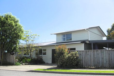 Photo of property in 68 Leicester Street, Stoke, Nelson, 7011