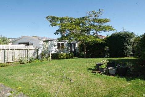 Photo of property in 71 Ocean Road, Paraparaumu Beach, Paraparaumu, 5032