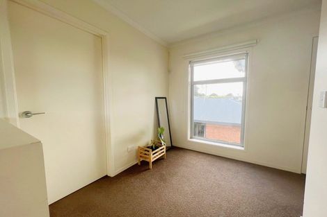 Photo of property in 215u7 Massey Street, Frankton, Hamilton, 3204
