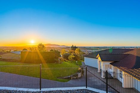 Photo of property in 35b Kotare Street, Waikanae, 5036