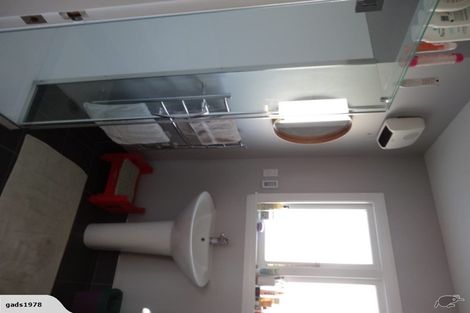 Photo of property in 18 Malcolm Avenue, Cashmere, Christchurch, 8022