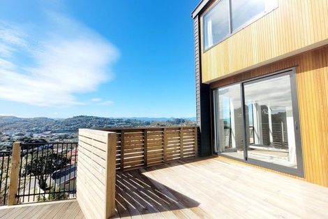 Photo of property in 8 Silvereye Way, Johnsonville, 6037