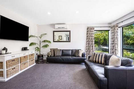 Photo of property in 119 Te Puia Drive, Aotea, Porirua, 5024