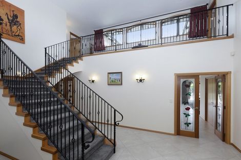 Photo of property in 12 Taunton Green, Papanui, Christchurch, 8052