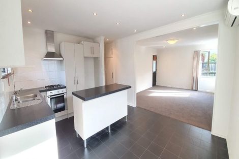 Photo of property in 2/68 Abberley Crescent, St Albans, Christchurch, 8014