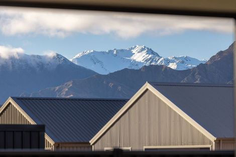 Photo of property in 21 Dunn Street, Lake Hawea, 9382