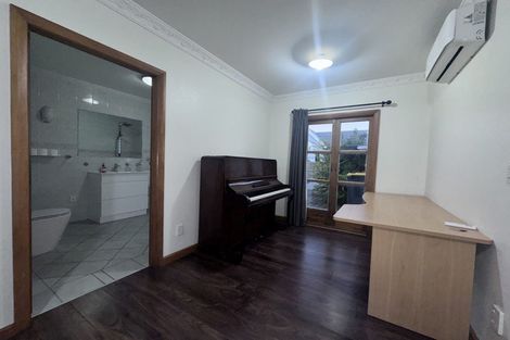 Photo of property in 10 Webb Street, St Albans, Christchurch, 8014