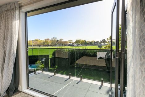 Photo of property in 281 Fitzherbert Avenue, West End, Palmerston North, 4410