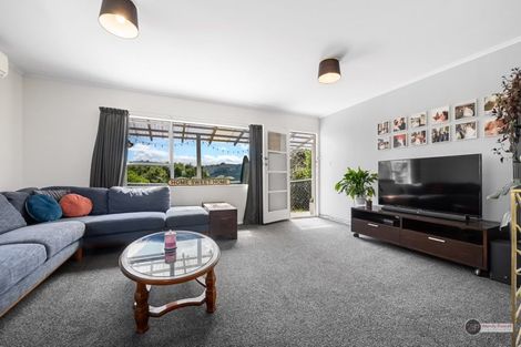 Photo of property in 99a Bird Grove, Stokes Valley, Lower Hutt, 5019