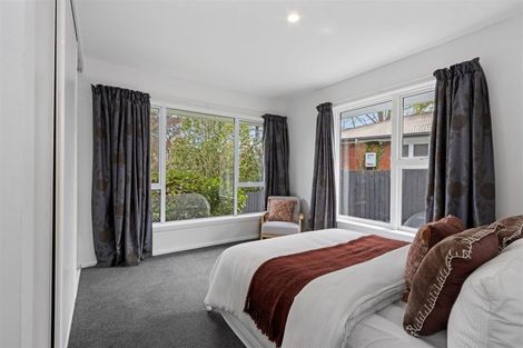 Photo of property in 16 Gregan Crescent, Burnside, Christchurch, 8053