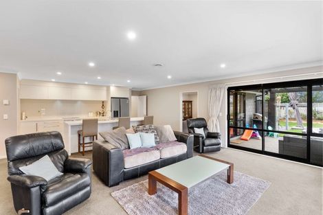 Photo of property in 31 Navy Loop, Rolleston, 7614