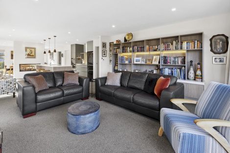 Photo of property in 30 Mount Linton Avenue, Wanaka, 9305