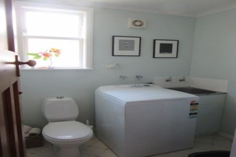 Photo of property in 48 Ferry Street, Seatoun, Wellington, 6022