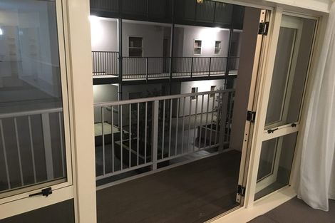 Photo of property in Luxford Villas, 115/72u Herald Street, Berhampore, Wellington, 6023
