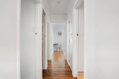 Photo of property in 57 Ogle Crescent, Te Kamo, Whangarei, 0112