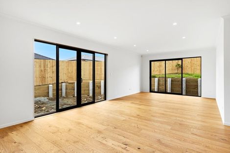 Photo of property in 42 Taikura Avenue, Red Beach, 0932