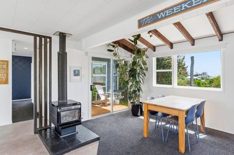 Photo of property in 628 Waitarere Beach Road, Waitarere Beach, Levin, 5510