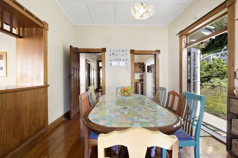 Photo of property in 37 Karepa Street, Brooklyn, Wellington, 6021